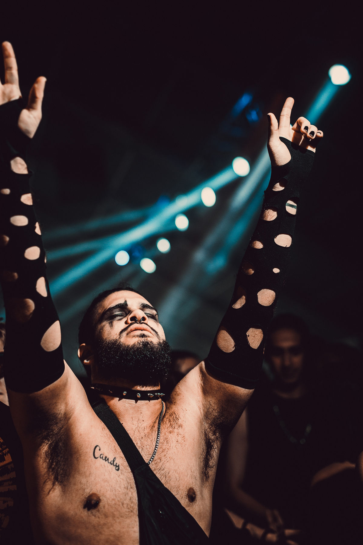 Loading... just a sec